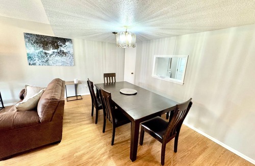 Hinesville Apartment | Spacious 3-bedroom corporate apartment with WiFi, AC in welcoming Hinesville