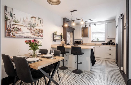 Anfield House | Spacious 3-Bedroom House in Vibrant Liverpool – Your Perfect Getaway