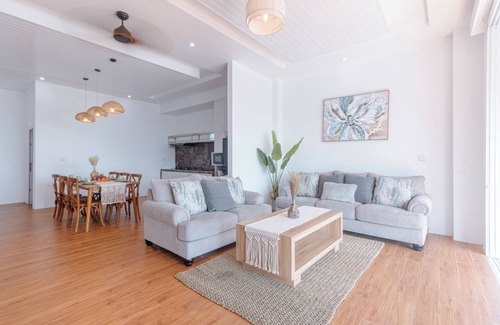 Jungut Batu Villa | Spacious 3- Bedroom Villa with Stunning Views on Lembongan Island