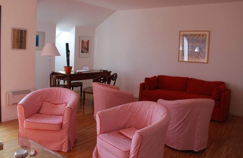 Ghiffa Apartment | Spacious 3-room apartment with dream view and private beach directly by the lake