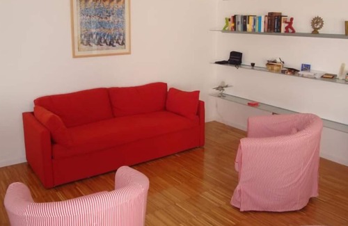 Ghiffa Apartment | Spacious 3-room apartment with dream view and private beach directly by the lake