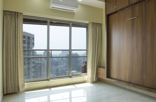Jogeshwari West Apartment | Spacious 3BHK 220 sq.m. Apartment in the Heart of Mumbai at Andheri West