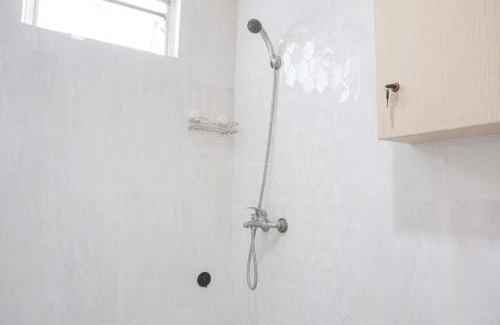 Chinatown Apartment | Spacious 3BR at Green Central City Glodok Apartment By Travelio