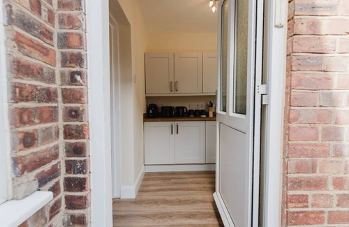 Peterborough House | Spacious 3BR Contractor Home in Peterborough