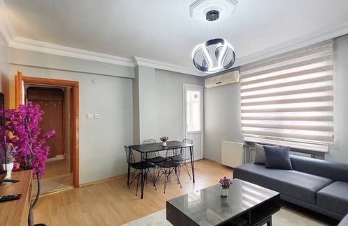 Avcilar Apartment | Spacious 3BR Retreat: Modern Comfort