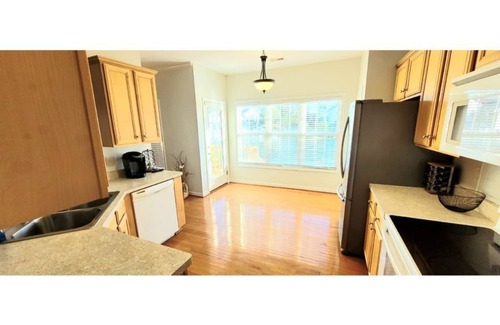 Midlothian House | Spacious 4 bed/3 bath home with 2 car garage. Great neighborhood.