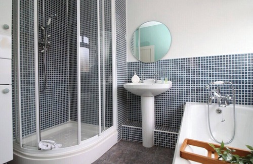 Penylan House | Spacious 4 Bed - Melrose by Tŷ SA