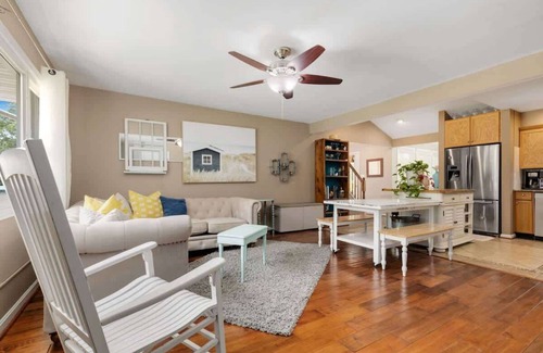 Selby-on-the-Bay House | Spacious 4 Bedroom Home w/Hot Tub