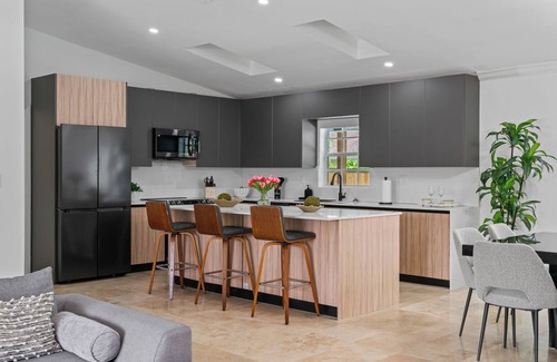 The Hammocks House | Spacious 4-bedroom house with heated pool in amazing Miami/game room