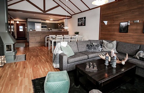 Salen Apartment | Spacious 4 bedroom apartment in the midst of skiing, hiking & biking