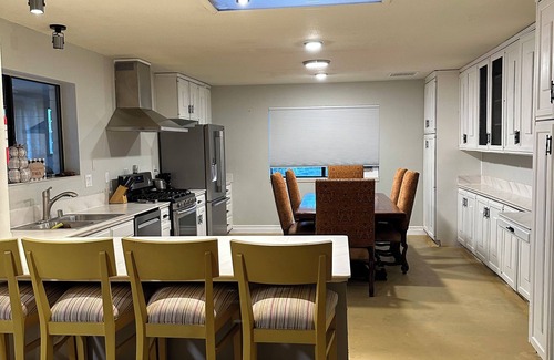 Paradise Hills Civic House | Spacious 4 Bedroom Home in Prime Location