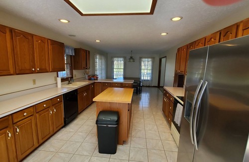 Cartersburg House | Spacious 4-bedroom house, + bonus rm in Serene Country Setting - sleeps up to 11