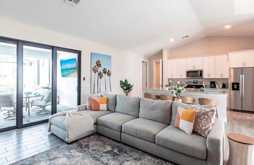 Bonita Springs House | Spacious 4 BR Retreat w/3 Ensuites, Pool & Spa