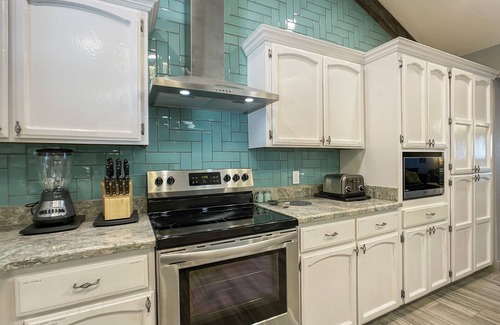 Mesa House | Spacious 4BdRm/2Bath with Pool - No Cleaning Fee!