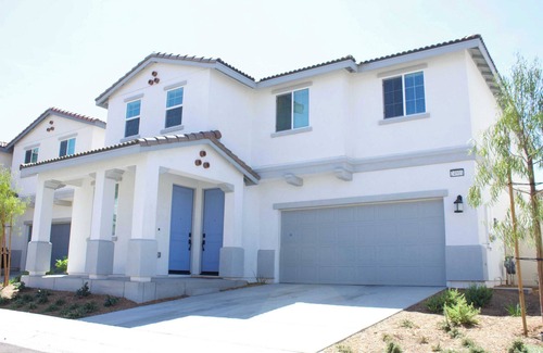 Moreno Valley House | Spacious 5-Bedroom Home with Private Yard in Prime Moreno Valley Location #41535