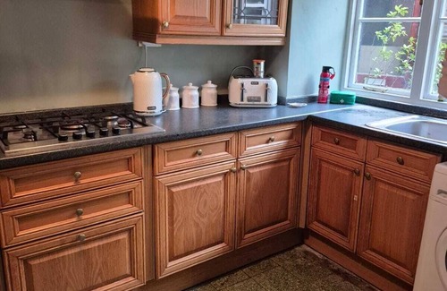 Dolgellau House | Spacious 5 bedroom house, nestled at the base of Cadair Idris mountain range.
