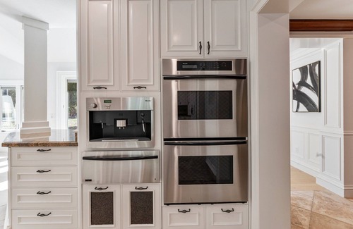 Danville House | Spacious 5-bedroom house with AC, WiFi in Pleasanton's tranquil neighborhood
