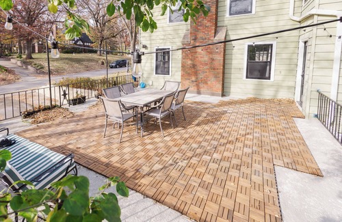 Ames House | Spacious 5-bedroom house in peaceful Ames neighborhood just steps from campus.
