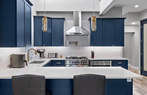 Uptown House | Spacious 5-bedroom house in cool Denver Downtown