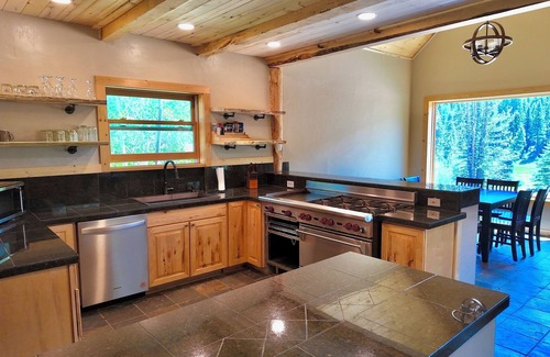 Dolores Cabin | Spacious 5-bedroom lodge in majestic San Juan Mountains - 45 Acres