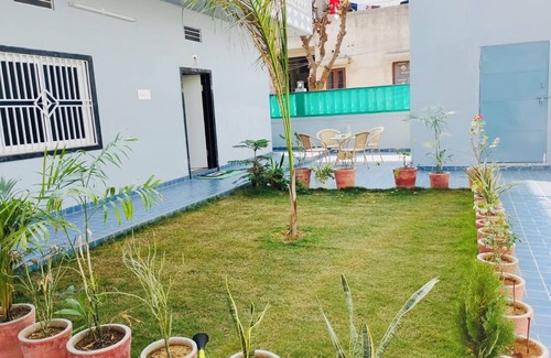 Jhotwara Villa | Spacious 5-bedroom villa with AC and WiFi and free Parking in enchanting Jaipur.