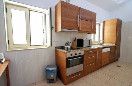 Bemposta Villa | Spacious 6-Bedroom Villa with view to the Douro River - Pool & Canoes Included