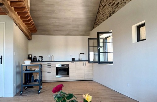 Padies Apartment | Spacious 'Adults Only' loft surrounded by nature