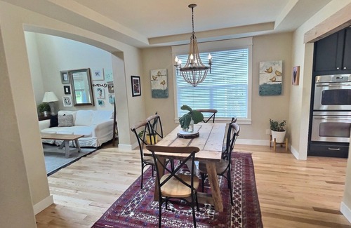 Erie House | Spacious & Affordable Colorado Home close to Boulder and Denver