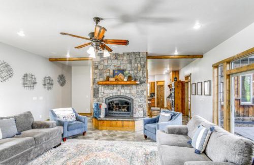 Afton House | Spacious Afton Home Patio, Grill and Mountain Views