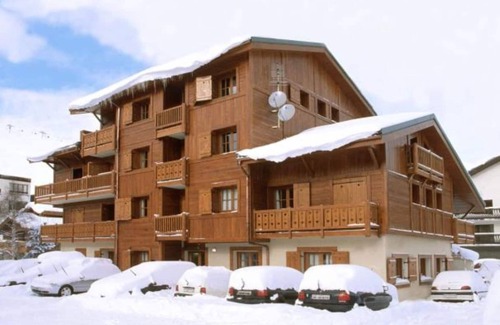 Les Deux Alpes Apartment | Spacious Alpine Apartment