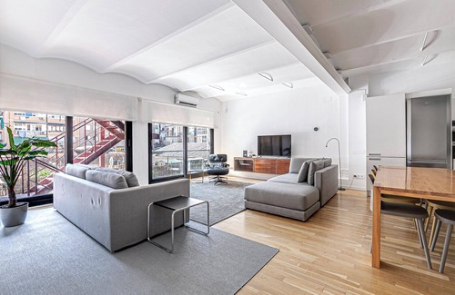 el Fort Pienc Apartment | spacious and bright apartment next to Arc del Triomf