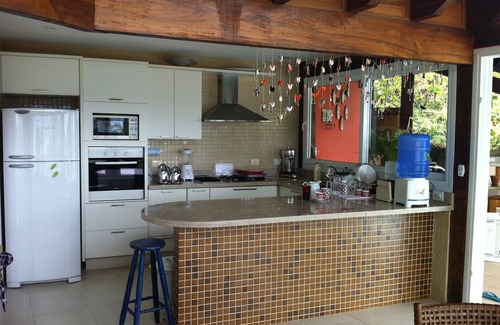 Sao Pedro House | Spacious and comfortable house in Ilhabela with stunning view of the sea