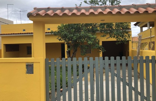Praia da Vila House | Spacious and cozy house with pool and gourmet area