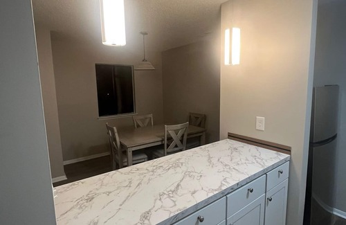 Huntsville Apartment | Spacious and Fully Renovated 2 BR, 1 RR