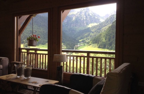 Abondance Ski Chalet | Spacious and luxurious chalet, tastefully decorated and beautiful views