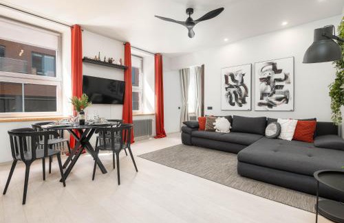 Parnu Apartment | Spacious and Modern City Centre Deluxe Entire Flat for business and holiday
