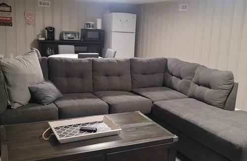 McMinnville House | Spacious and Serene Basement