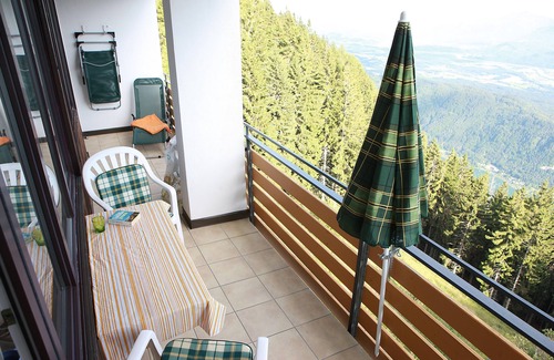 Treffen Apartment | Spacious apartment (50 m²) on the Gerlitzen with an alpine panorama and lake view