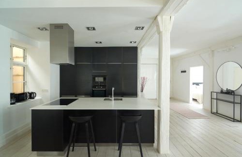 Copenhagen City Centre Apartment | Spacious Apartment Centrally Located in CPH's Old Town