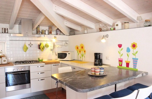 Lerici House | Spacious apartment, close to the sea, sea view, free shuttle bus to the beach