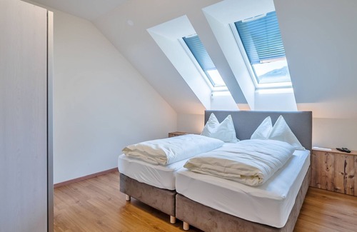 Gosau Apartment | Spacious Apartment in Gosau near Ski Area