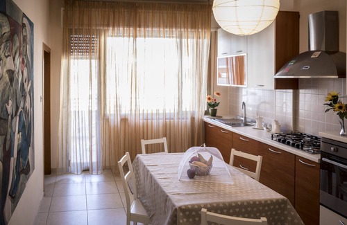 Martinsicuro Apartment | spacious apartment 100 meters from the sea with terrace