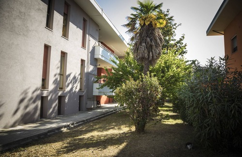 Martinsicuro Apartment | spacious apartment 100 meters from the sea with terrace