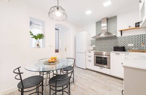 Justicia Apartment | Spacious Apartment near Famous Plaza de Chueca. Chueca