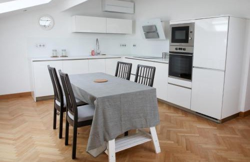 Saint - Martin - du - Touch Apartment | Spacious apartment of 90 m2 in Toulouse