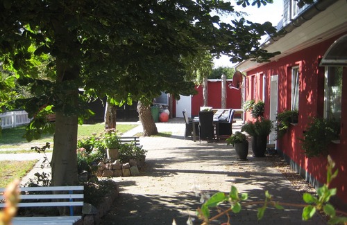 Markgrafenheide Apartment | Spacious apartment right on the beach/Baltic Sea, secluded location, in the dunes
