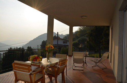 Viadanica Apartment | Spacious apartment with panoramic terrace 10 minutes from Lake Iseo.