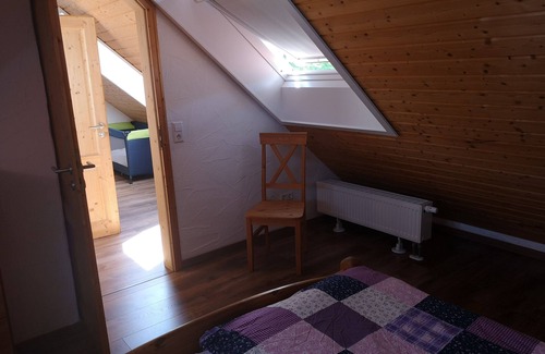 Neusatz Apartment | Spacious apartment with 3 bedrooms in the northern Black Forest
