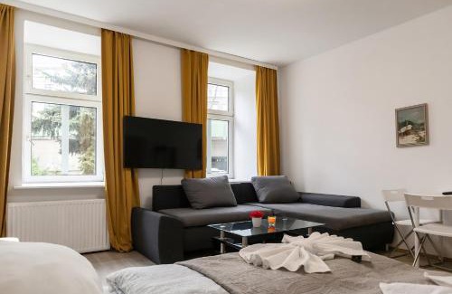 Brigittenau Apartment | Spacious