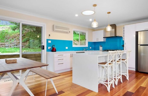 Upper Ferntree Gully House | Spacious 3BR Family Haven in Upper Ferntree Gully